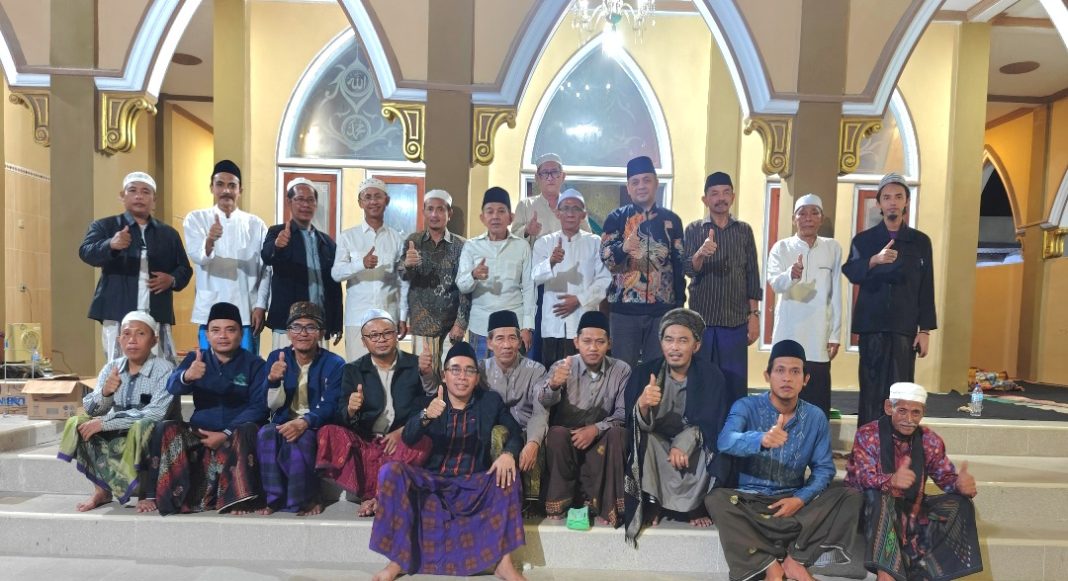 Pertemuan Tokoh dan Ulama Lintas Generasi di YPI Al-Azhar, Konsolidasi Haul II Bhuju’ Agung Toronan Kian Solid